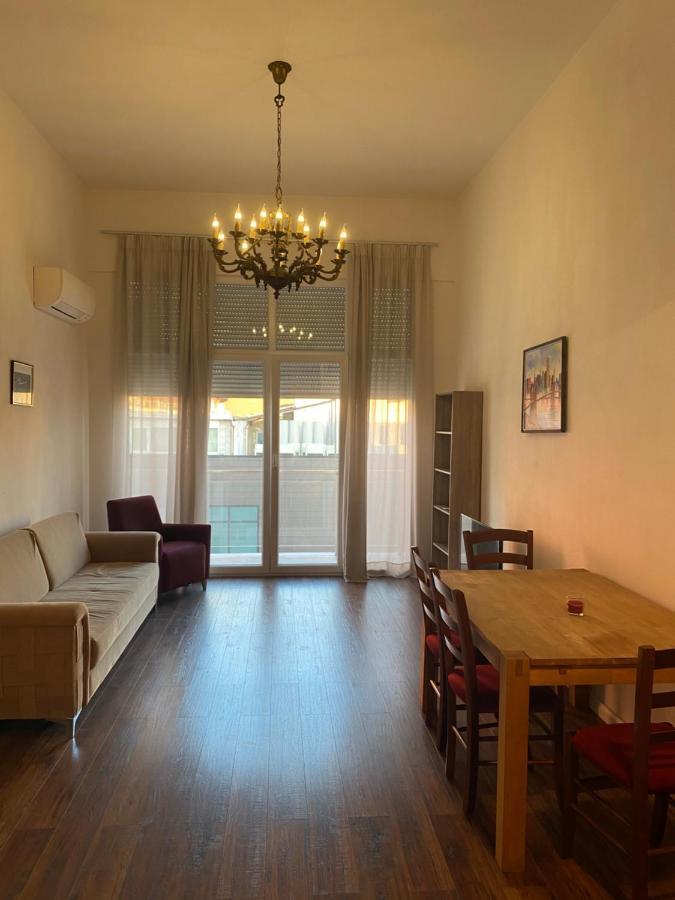 Ambassador Tirana Apartment Екстер'єр фото