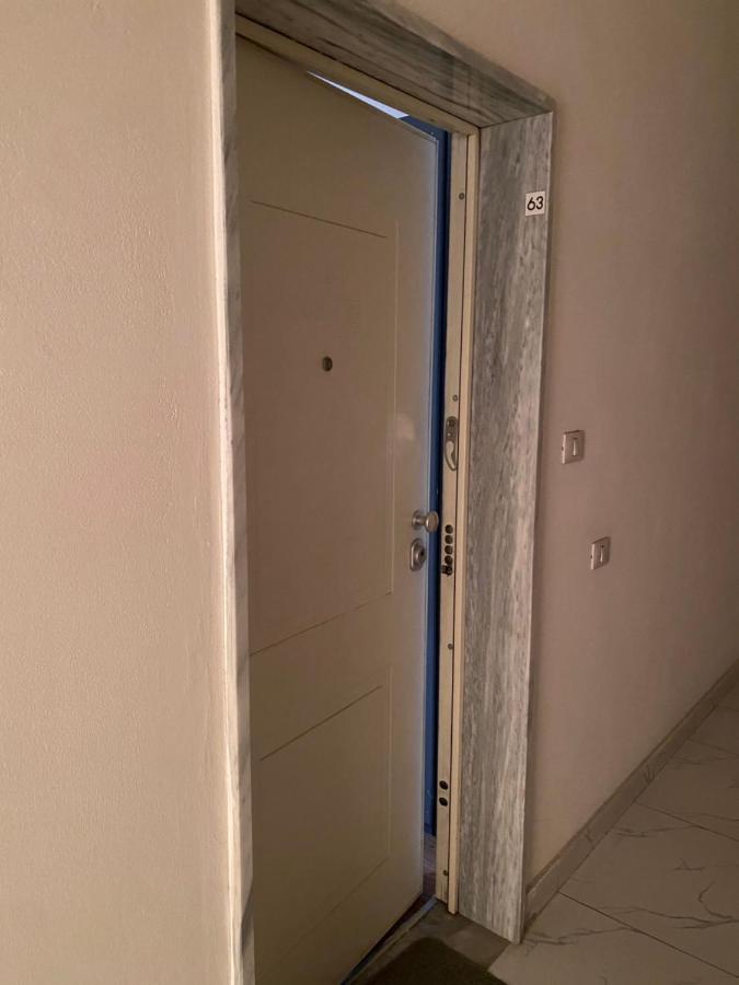 Ambassador Tirana Apartment Екстер'єр фото